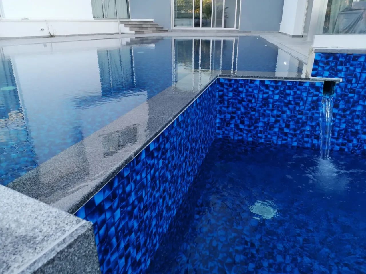 CGT Aquadecor Jellistone Blue Pearl