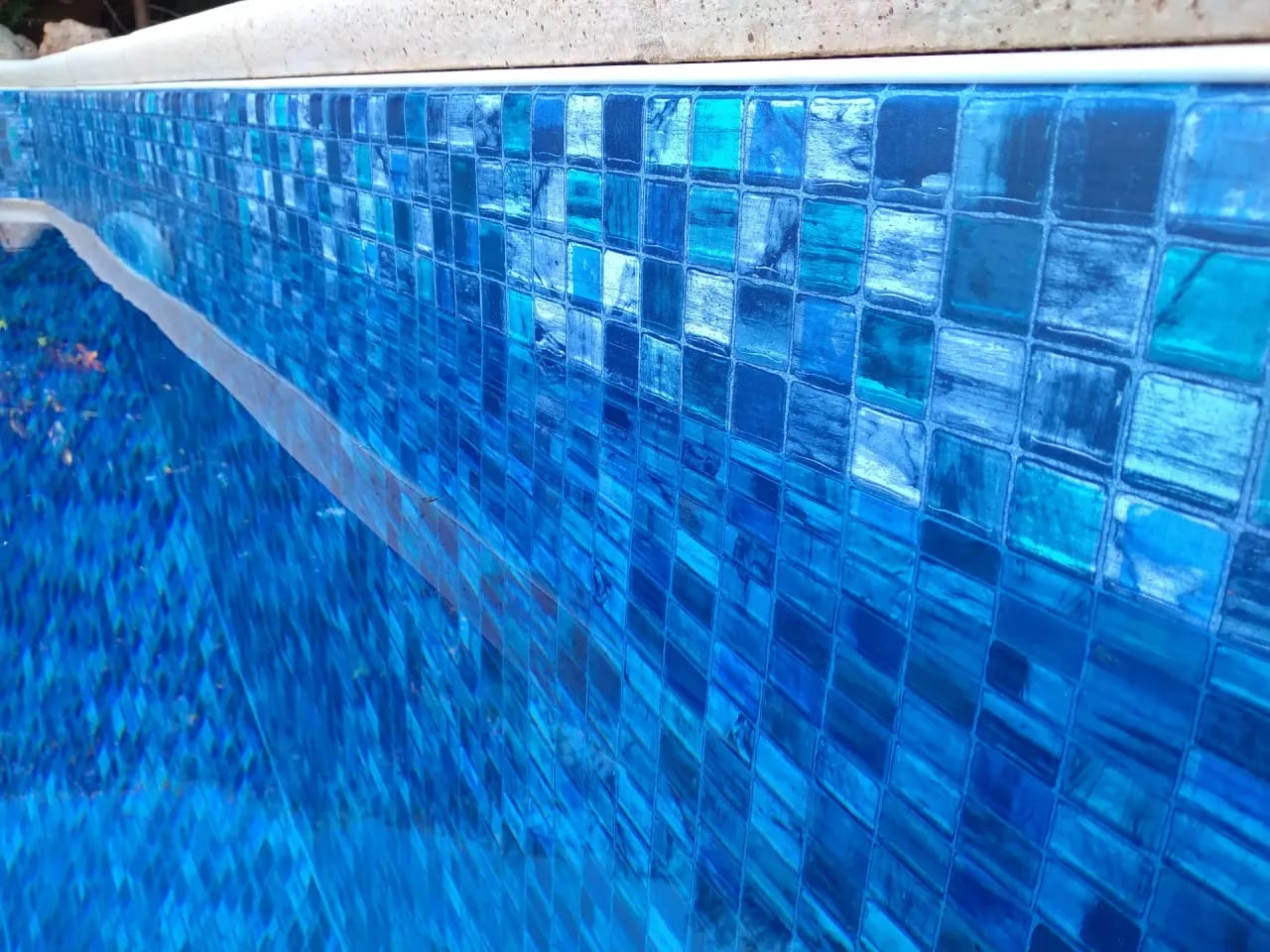 CGT Aquadecor Skyline Pearl
