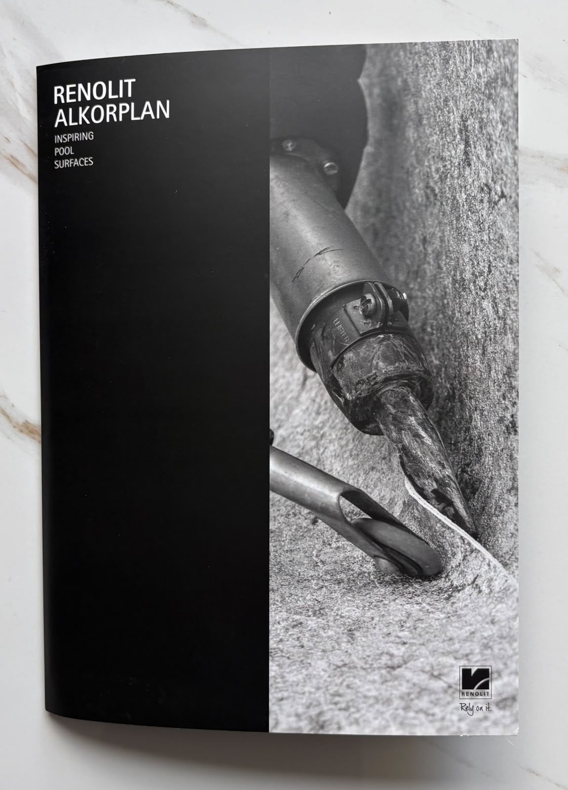 Sample books and brochures from membrane manufacturers — photograph 22 of 27