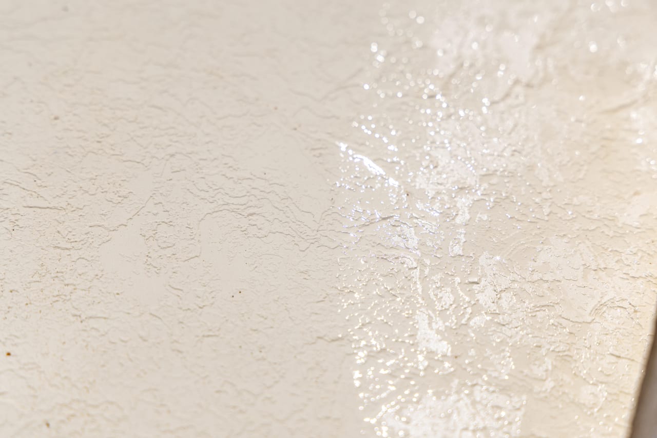 RENOLIT Relief Sand — detail