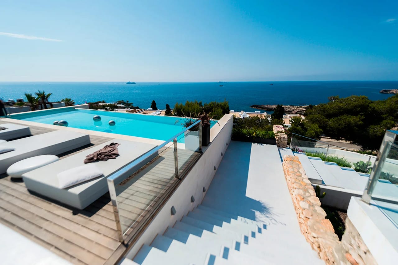 RENOLIT Vogue Summer — pool